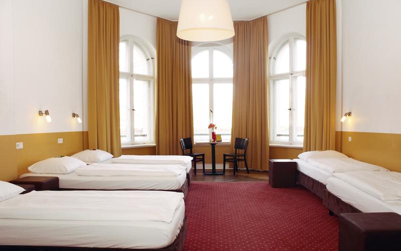 Best Hostels in Berlin | Grand Hostel Berlin Classic Bar Dorm Room